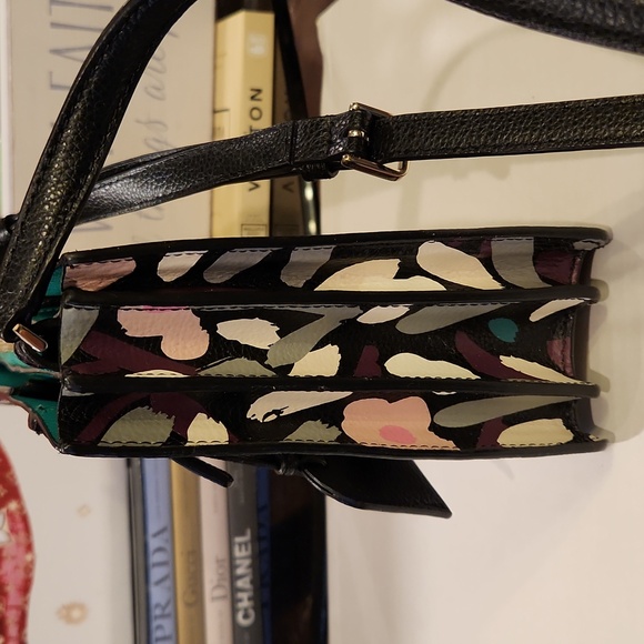 EUC Kate Spade New York Eva Triple Gusset Crossbody - Picture 6 of 16